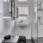 Edam Suites * אדם